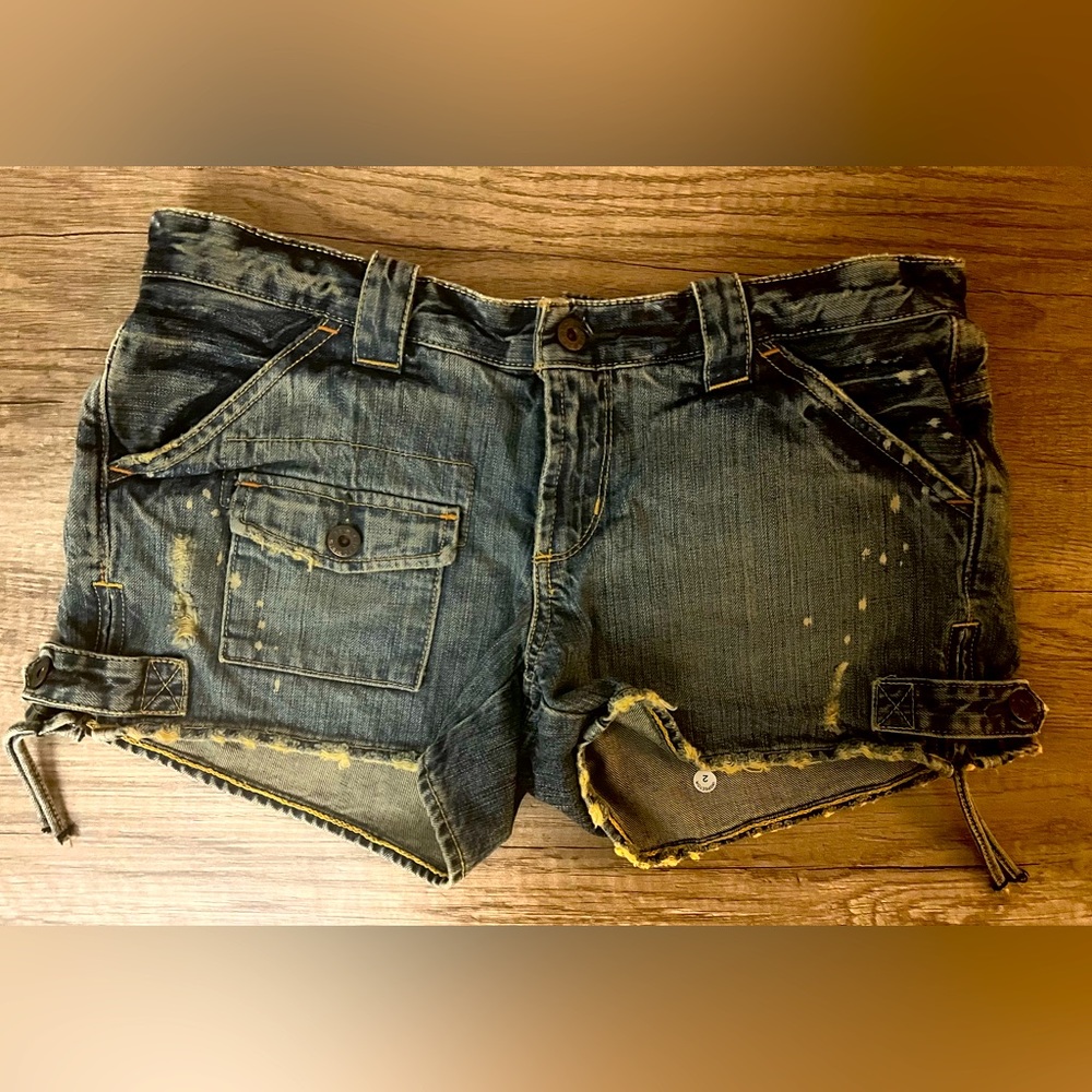 Whitney Side Zip Distressed Denim Shorts Y2k